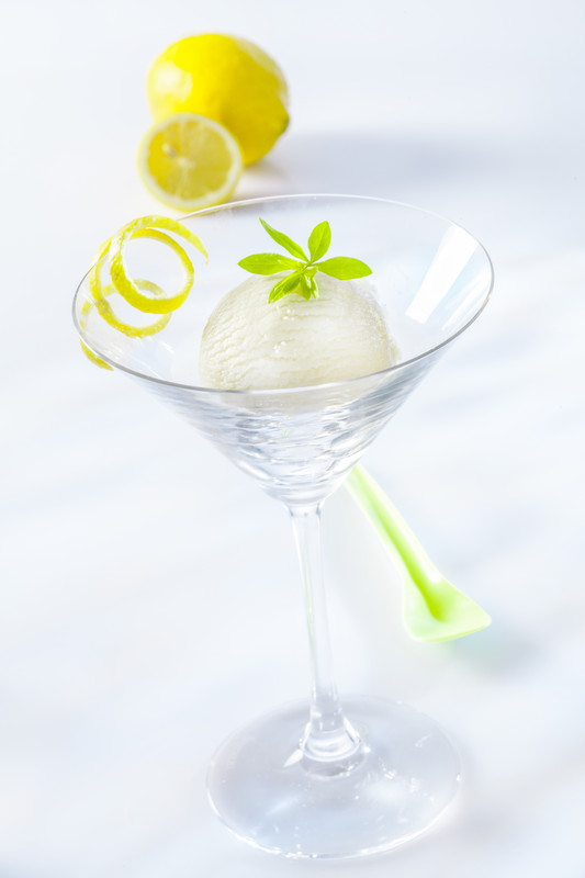 LEMON SORBET FAT FREE DESSERT - Twinkle Thomas Magazine